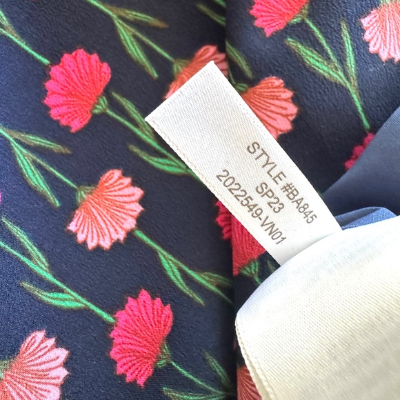 Jcrew Floral Elastic Waist Skirt with Side Pockets - Petite XS - Picture 9 of 10